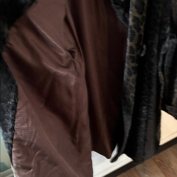 Lorovi sz 12 Vintage faux fur Leopard Print Coat euc - Picture 11 of 12